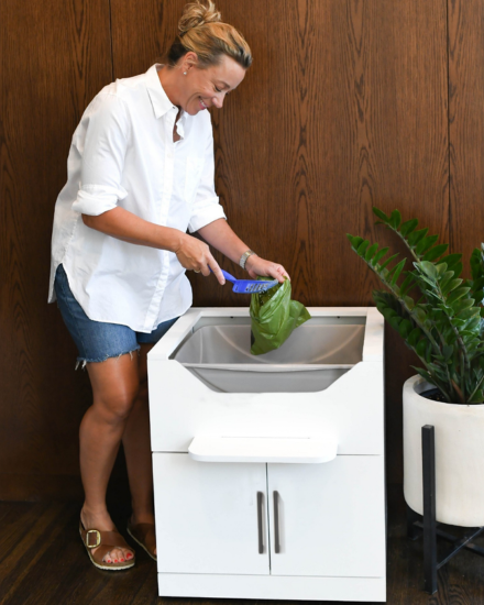 Dog unable to reach elevated cat litter box